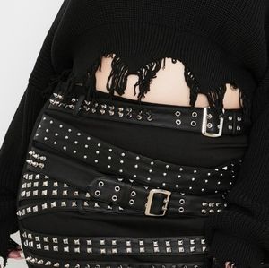 Spiked belted skirt